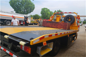 梓潼附近拖车电话号码服务